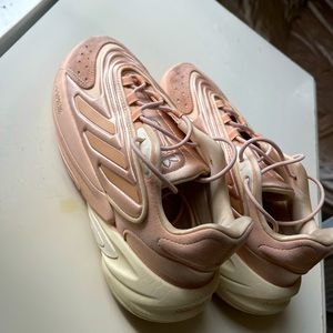 Adidas Ozelia shoes